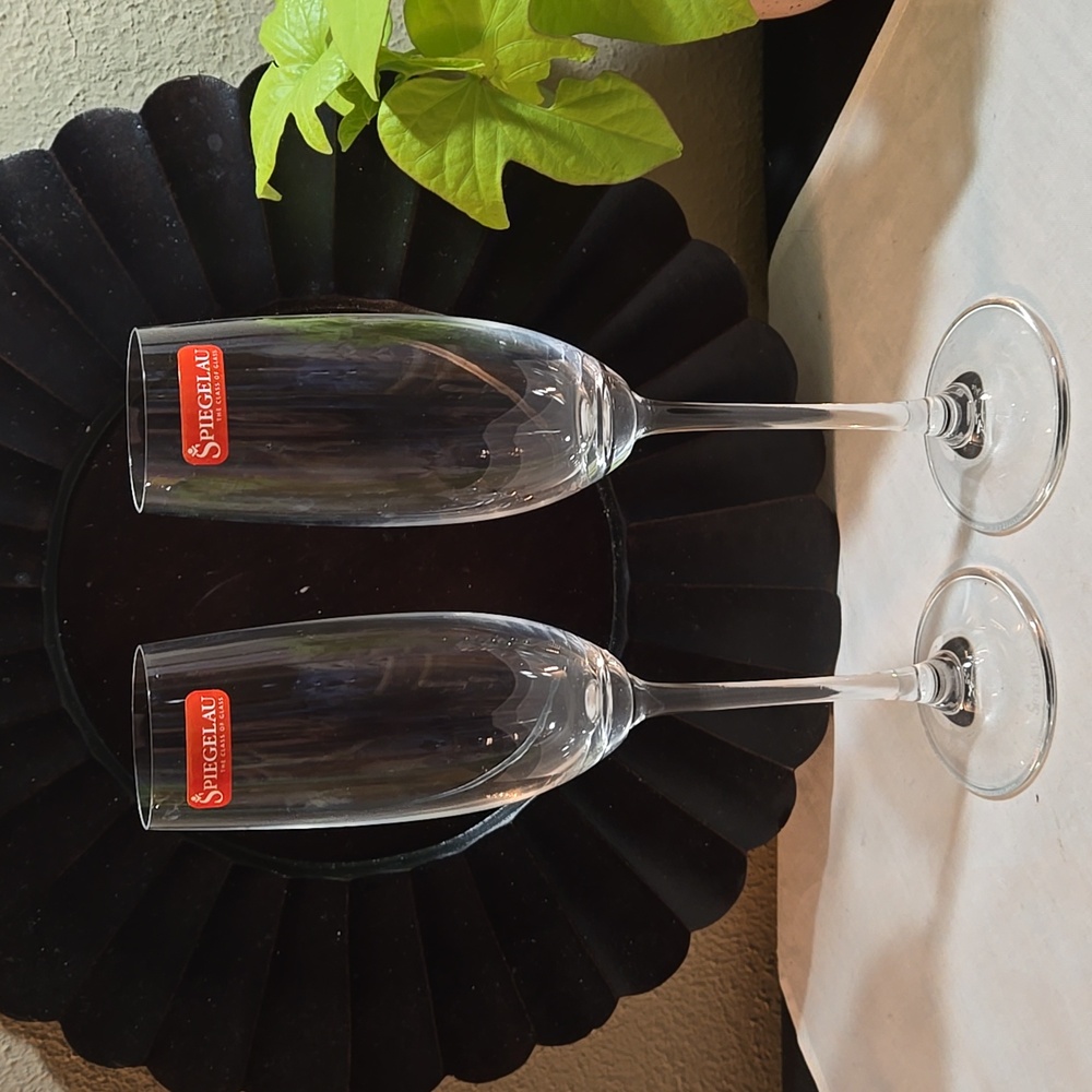 Spiegelau Cremona Set Of Two 7oz Made In Germany Champagne Flutes.